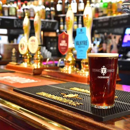 Robin Hood Inn-2