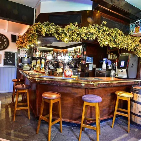 Robin Hood Inn-3